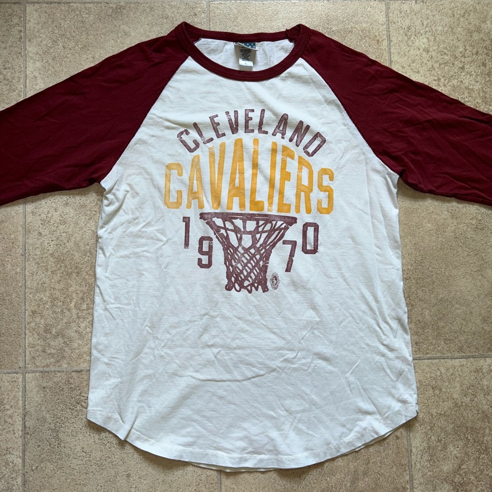 Junk Food Cleveland Cavaliers Women’s T Shirt